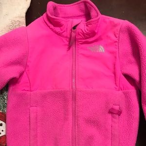 The North Face girls Denali Jacket 4T